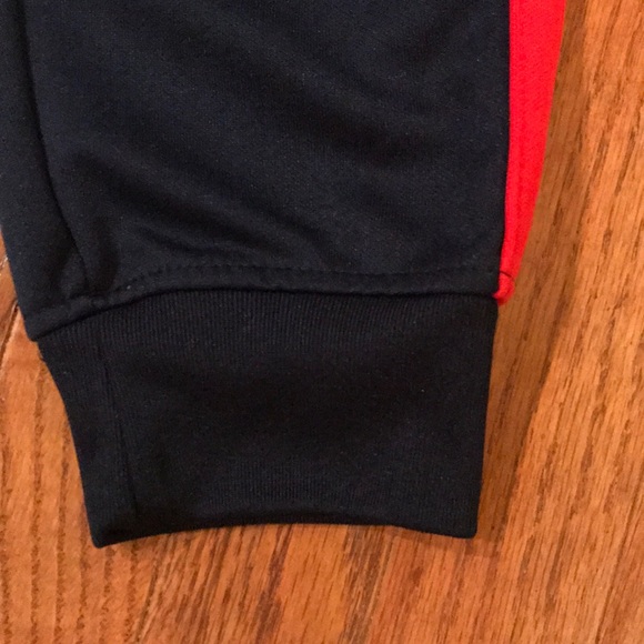 Men’s BKLYN Track Pants Navy/Red Stripe - Picture 3 of 4